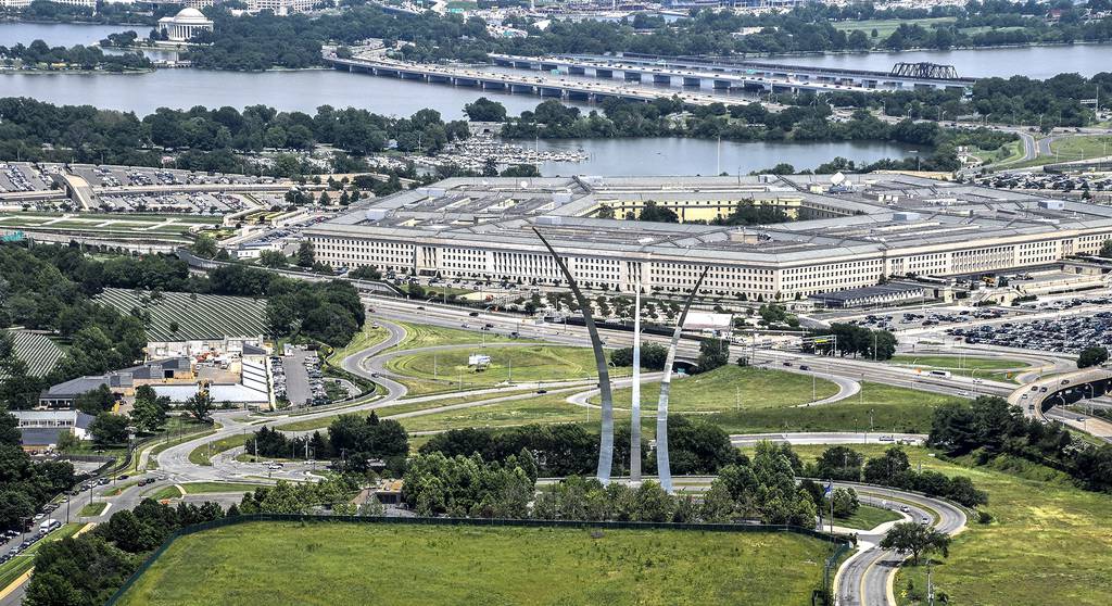 U.S. Army Reserve soldiers receive an overview of Washington, including the an aerial view of the Pentagon in Arlington, Va., as part of the 4th annual day with the Army Reserve May 25, 2016.