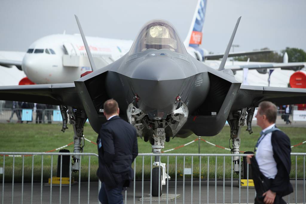 Stealthy no more? A German radar vendor says it tracked the F-35 jet in 2018 — from a pony farm