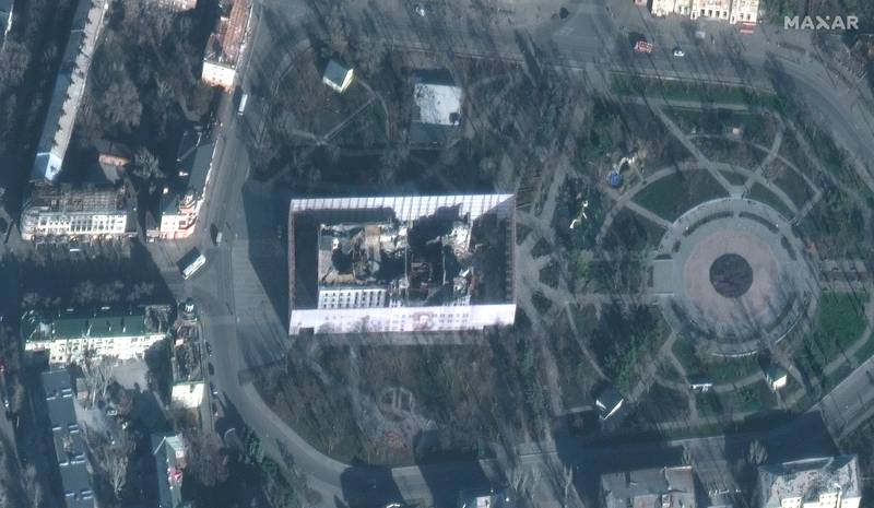 Satellite image shows a screen around the Mariupol theater, Mariupol, Ukraine, Nov. 30, 2022.